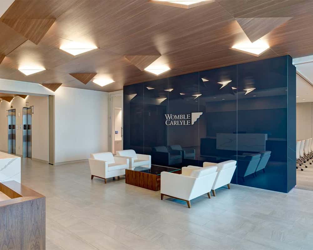 Full-Wall & Feature Installations