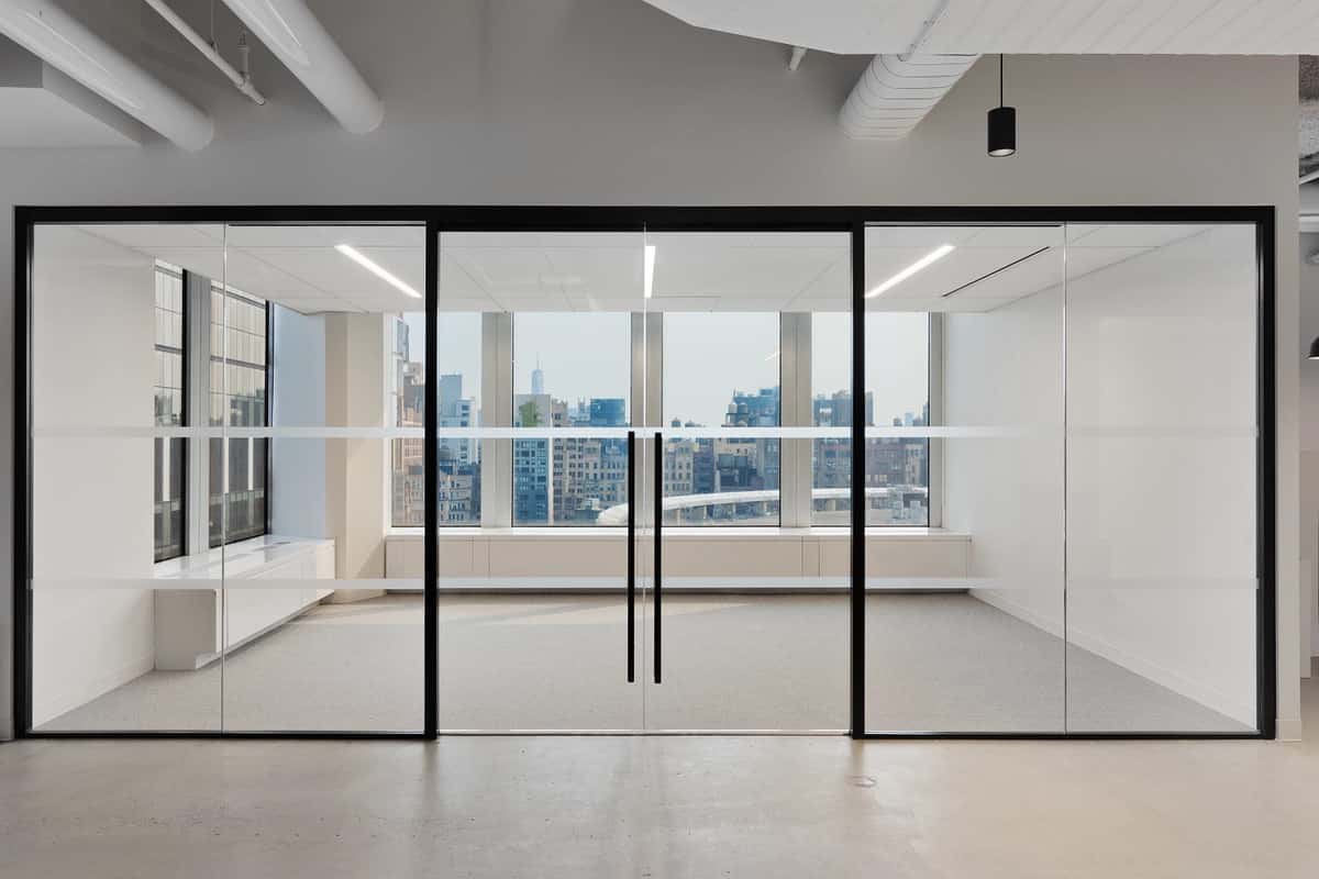 Frameless Glass Partitions
